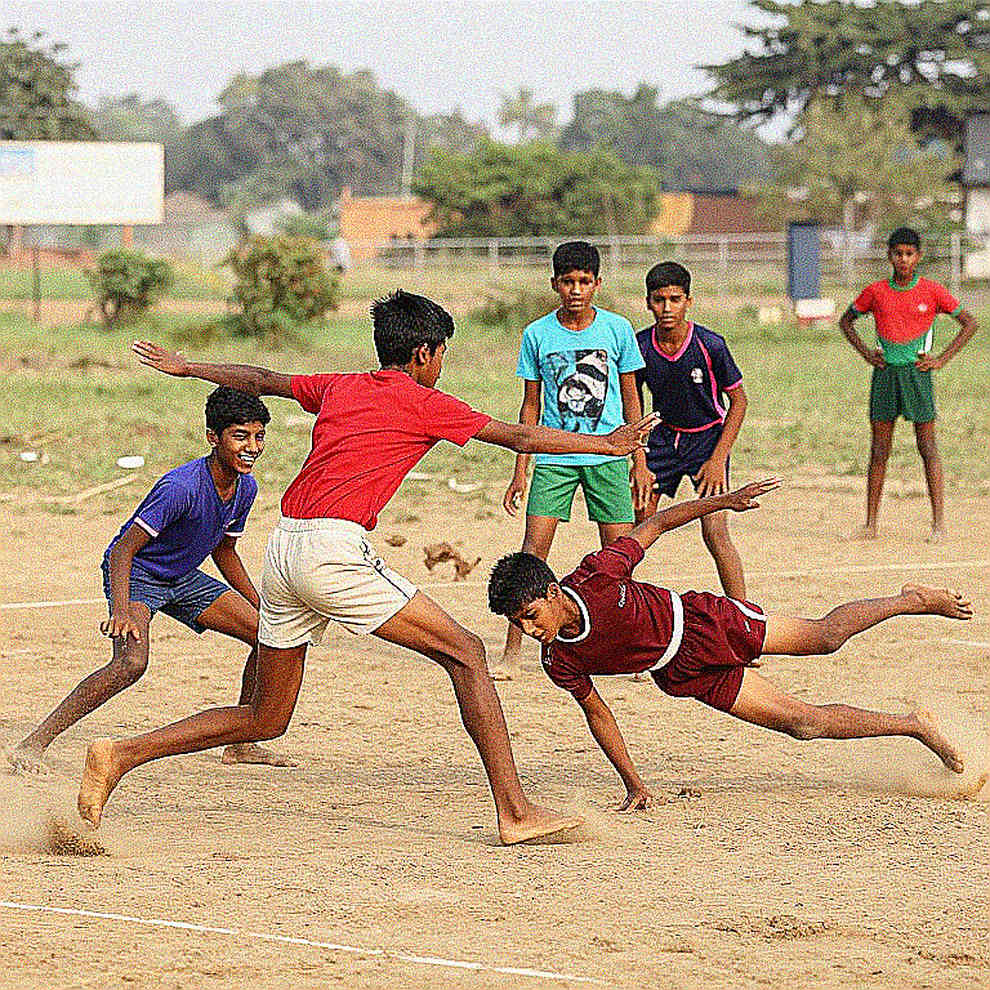 ৩৭-২১ হারেও সেমিফাইনালে তাইপে, দুই জিতেও বাদ বাংলাদেশ: স্কোর ডিফারেন্সের কলামটি কে লিখল?